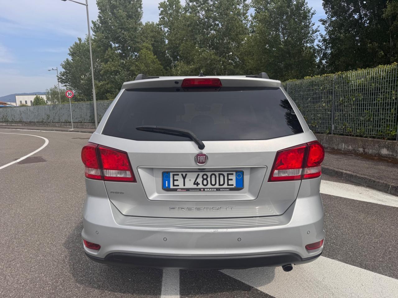 Fiat Freemont 2.0 diesel, 7 posti, automatico, 165.000 km, anno 2015