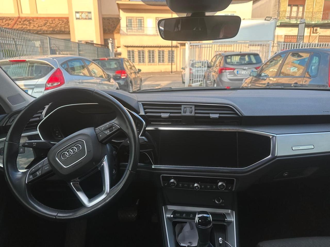 Audi Q3 SPB 35 TFSI S tronic S line edition