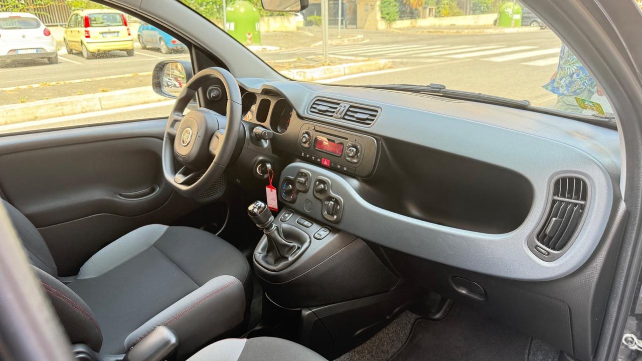 Fiat Panda 1.2 Lounge LED PDC