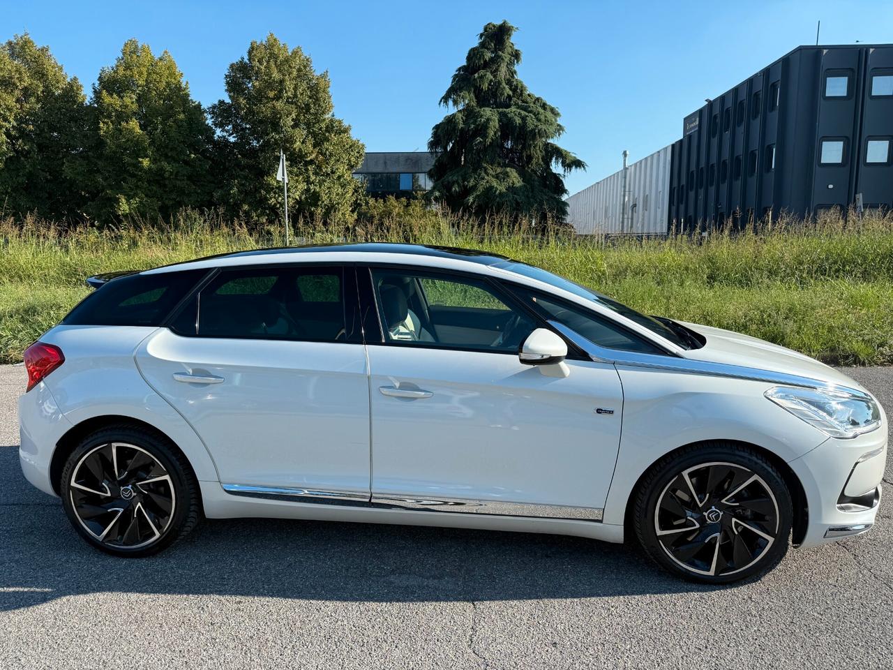 Ds DS5 5 Hybrid4 airdream So Chic