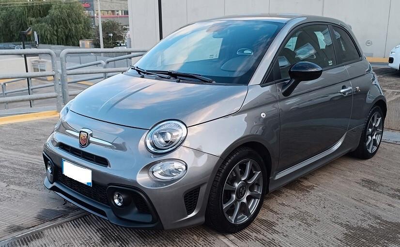 Abarth 595 1.4 Turbo T-Jet 165 CV