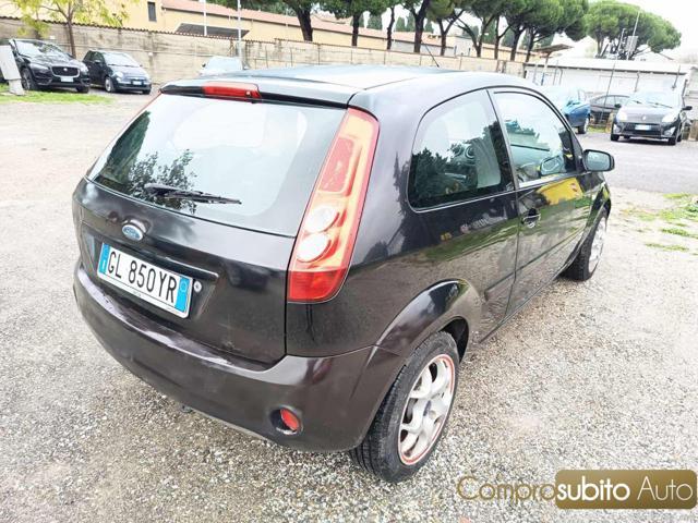 FORD Fiesta 1.2 16V 3p. Titanium