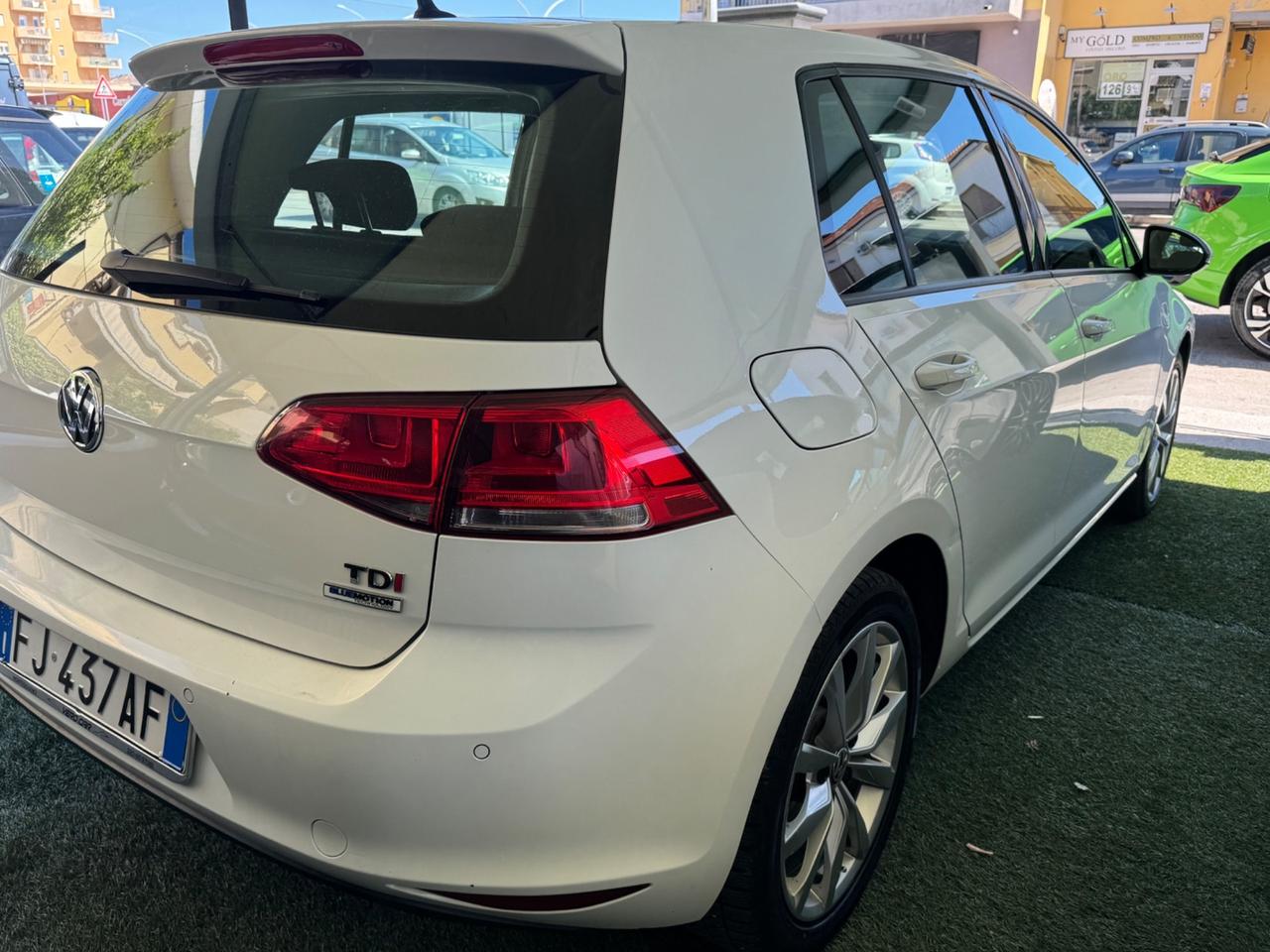 Volkswagen Golf Variant 1.6 TDI 110 CV DSG Comfortline BlueMotion Tech.