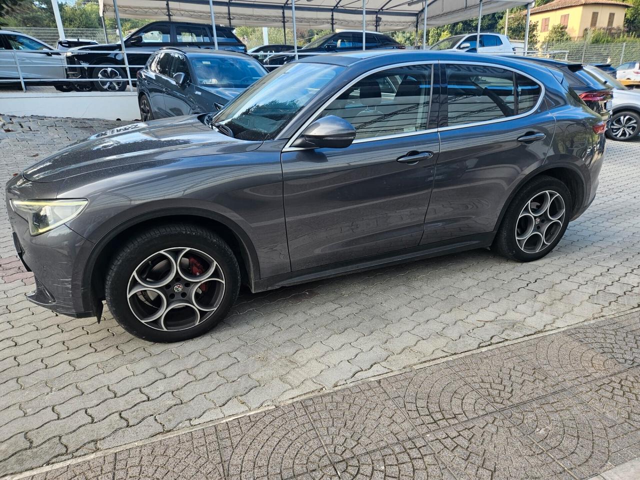 Alfa Romeo Stelvio 2.2 Turbodiesel 210 CV AT8 Q4 Super