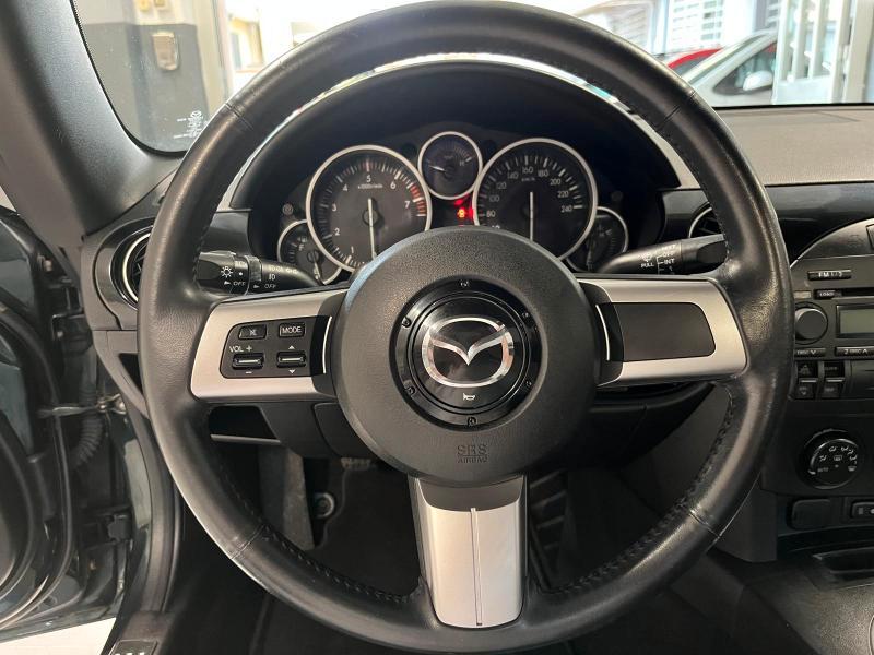 Mazda MX-5 Roadster Coupe 1.8 Revolution
