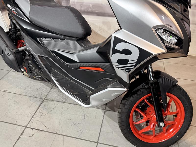Aprilia SR GT Sport 200