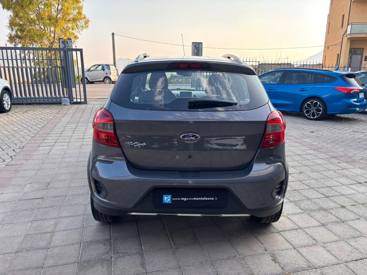 FORD KA ACTIVE
