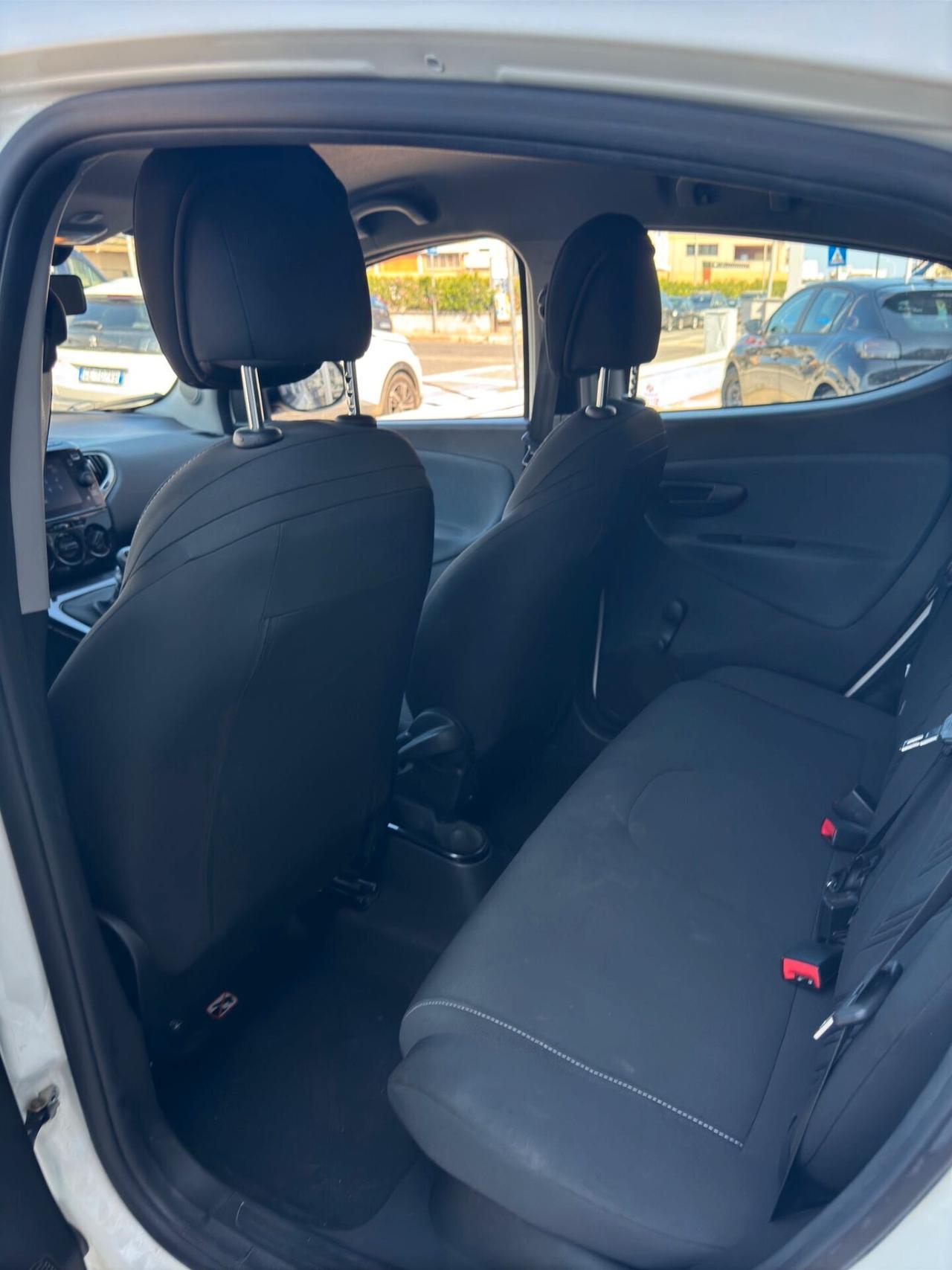 Lancia Ypsilon 1.0 Hybrid Gold 2022 IVA ESPOSTA