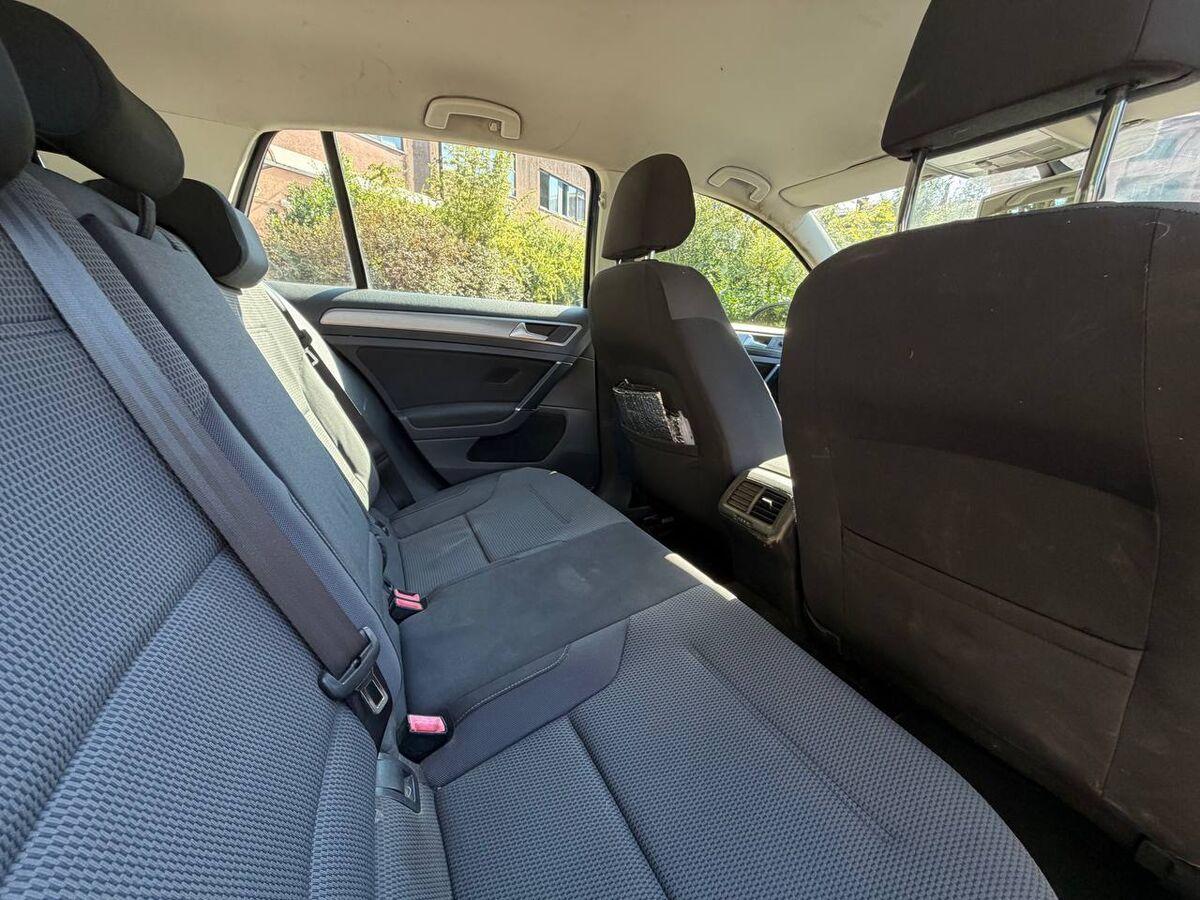 Volkswagen Golf 1.6 tdi Comfortline 5p