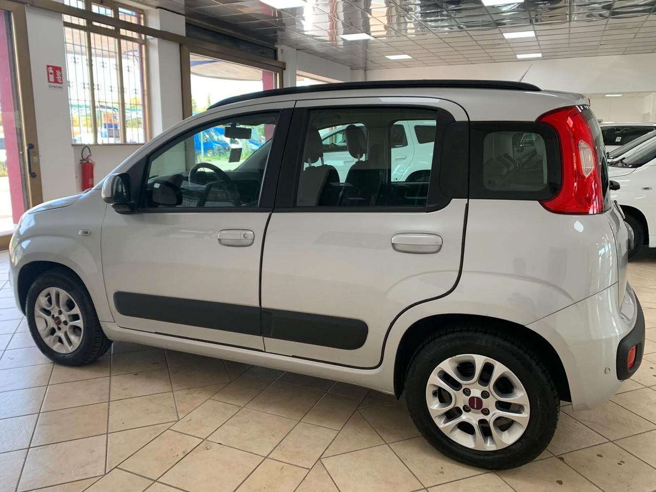 Fiat Panda 1.2 Lounge 69 CV