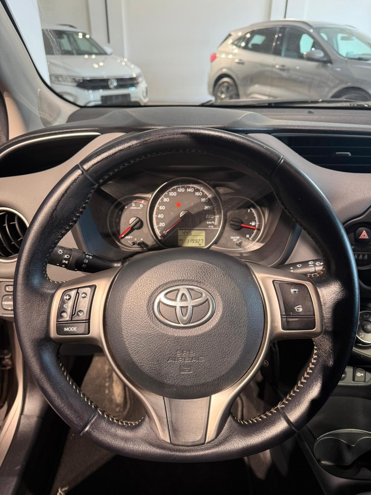 Toyota Yaris 1.4 D-4D 5 porte Active