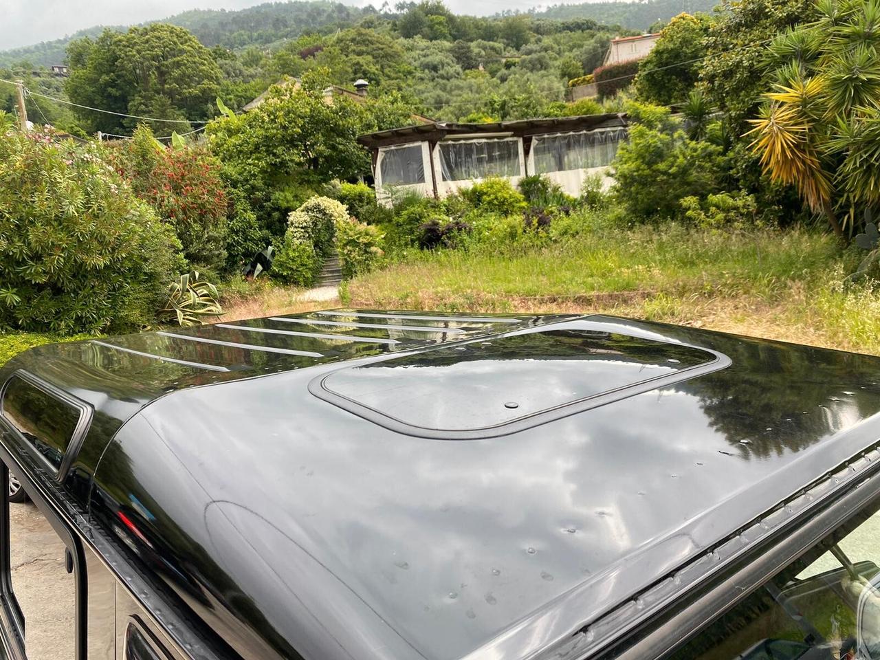Land Rover Defender 90 2.4 TD4 Station Wagon SE 60° Anniversario SVX