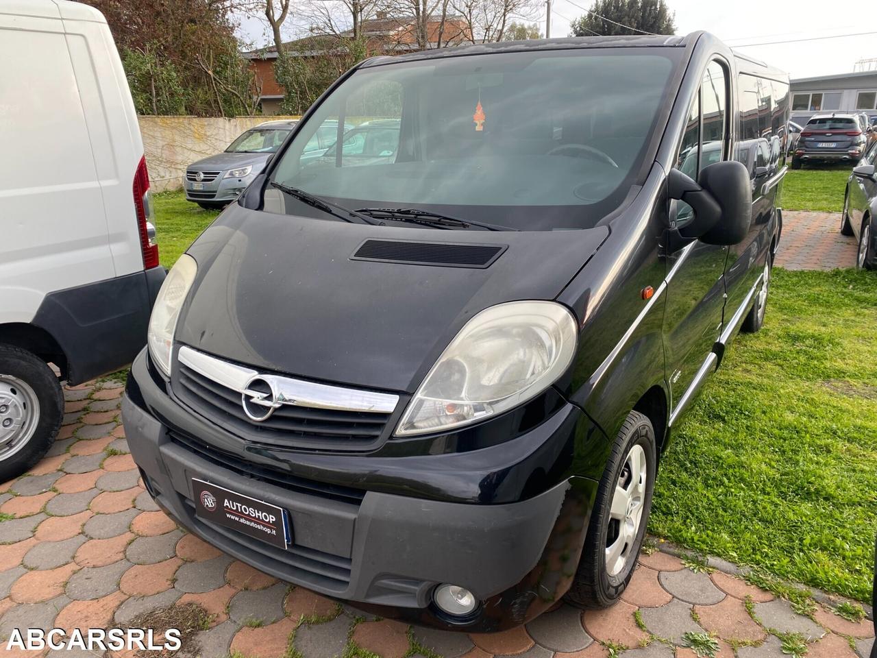 Opel Vivaro 27 2.0 CDTI PC-TN Combi 9 posti - FINA