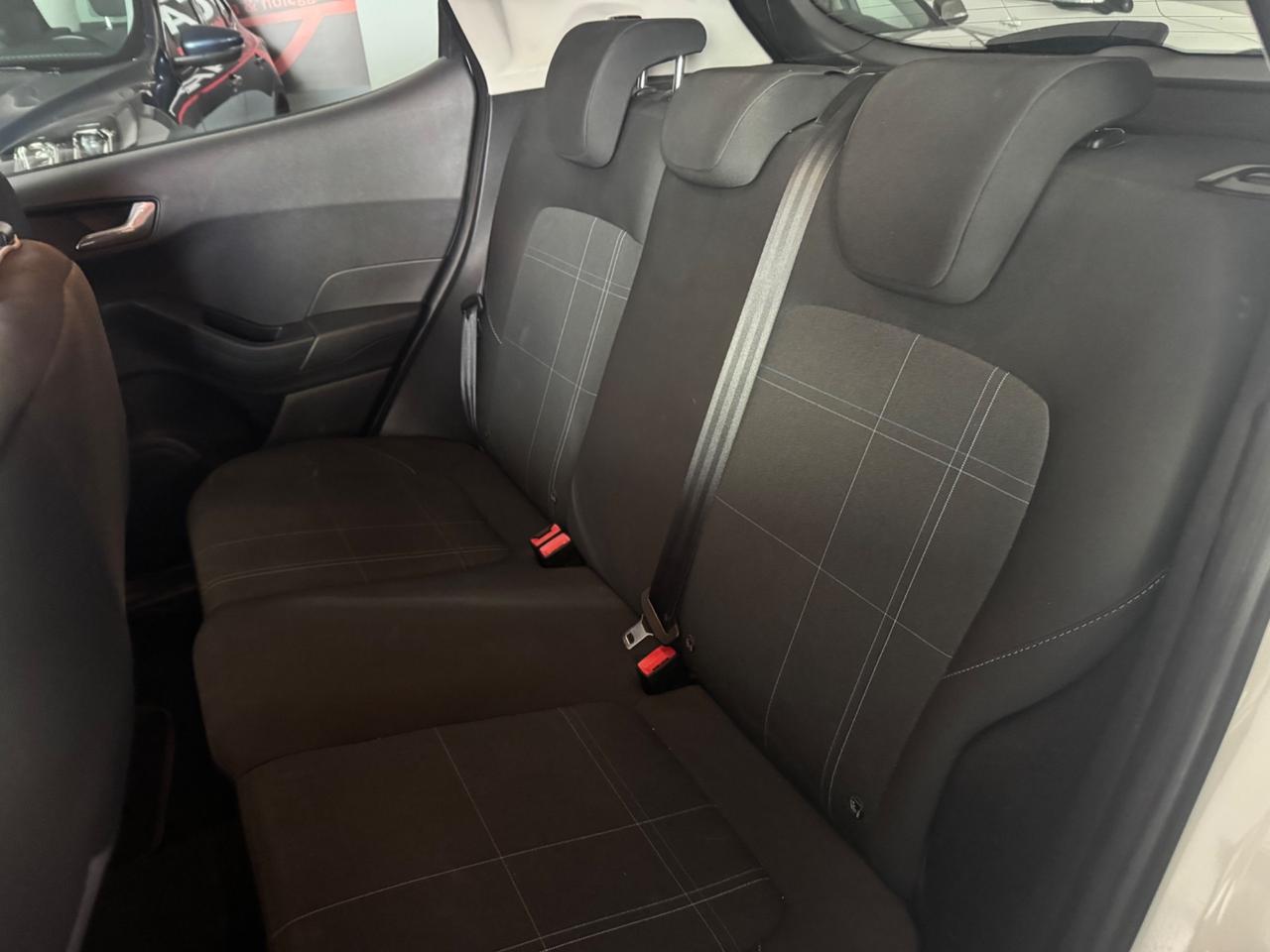Ford Fiesta 1.5 TDCi 5 porte Vignale eu 6/b