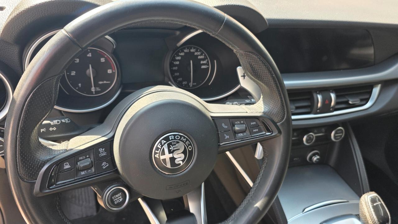 Alfa Romeo Stelvio 2.2 Turbodiesel 160 CV AT8 RWD Sprint