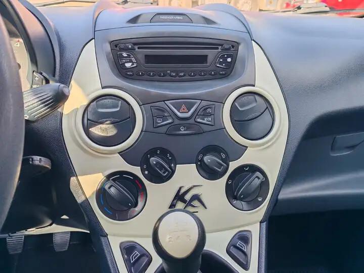 Ford Ka Ka+ 1.2 8V 69CV Titanium