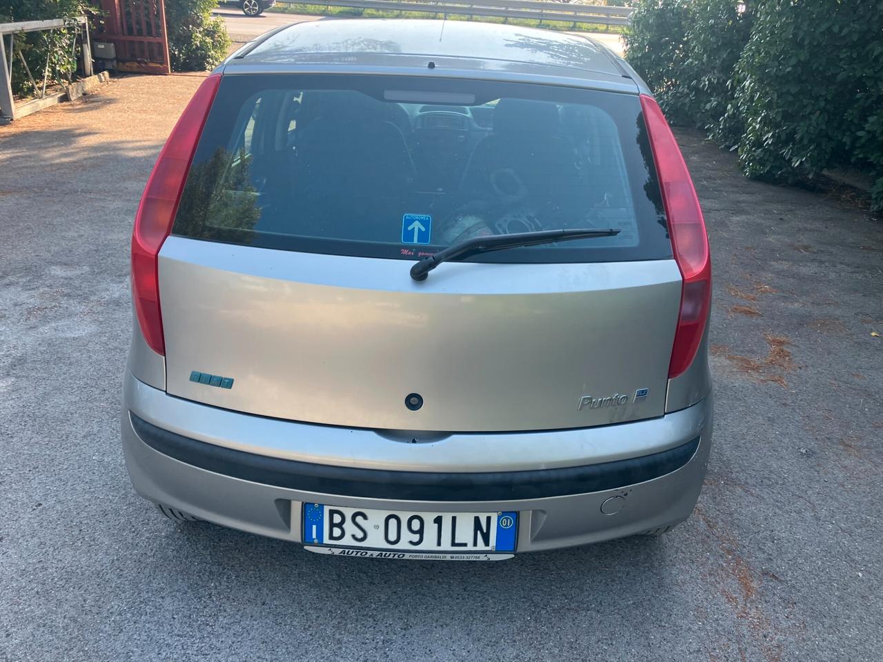 Fiat Punto 1.2 8v 5p GPL