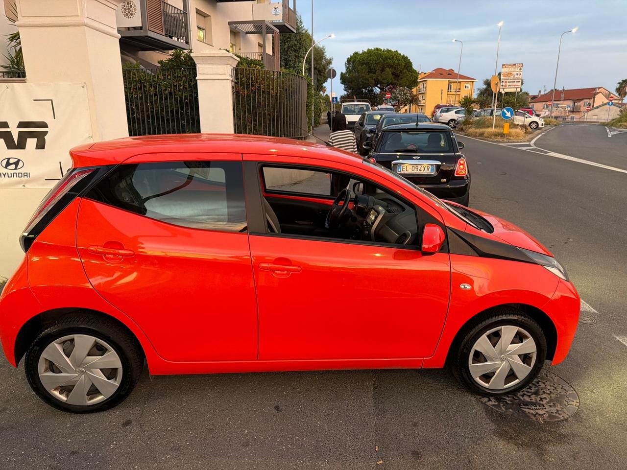 Toyota Aygo 1.0 VVT-i 69 CV 5 porte x-wave