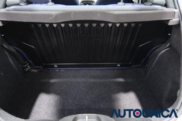 FIAT 500 1.0 HYBRID NEOPATENTATI FARI LED