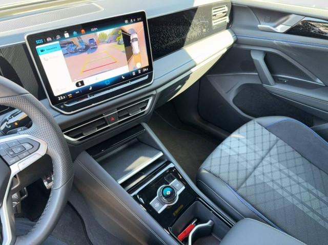 Volkswagen Tiguan 2.0 tdi R-Line 150cv dsg PREZZO E.IVA