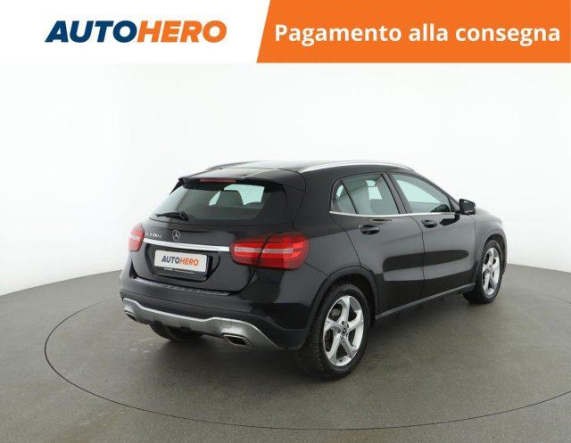 MERCEDES-BENZ GLA 180 d Automatic Sport