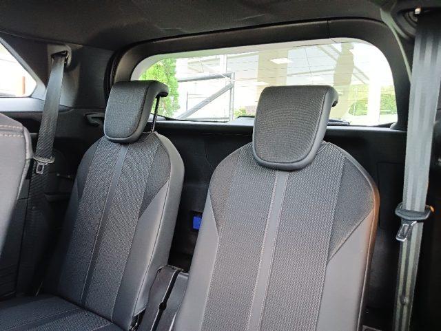 PEUGEOT 5008 BlueHDi 130 S&S EAT8 GT