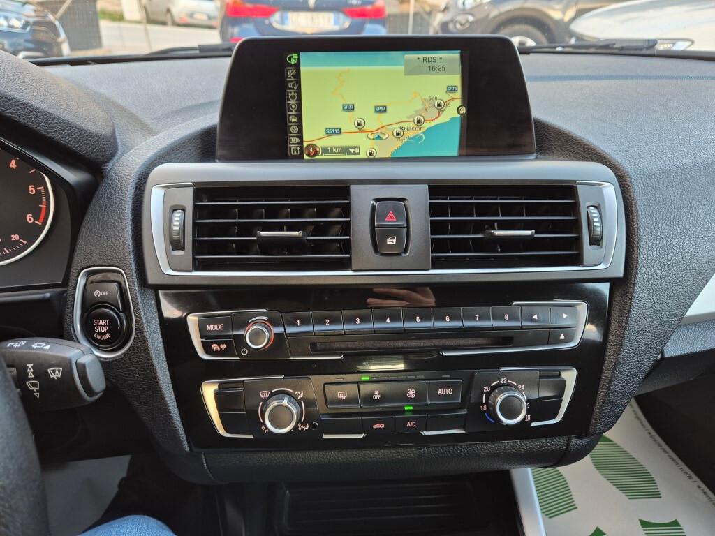 Bmw serie 1 116d 5p Business Navi