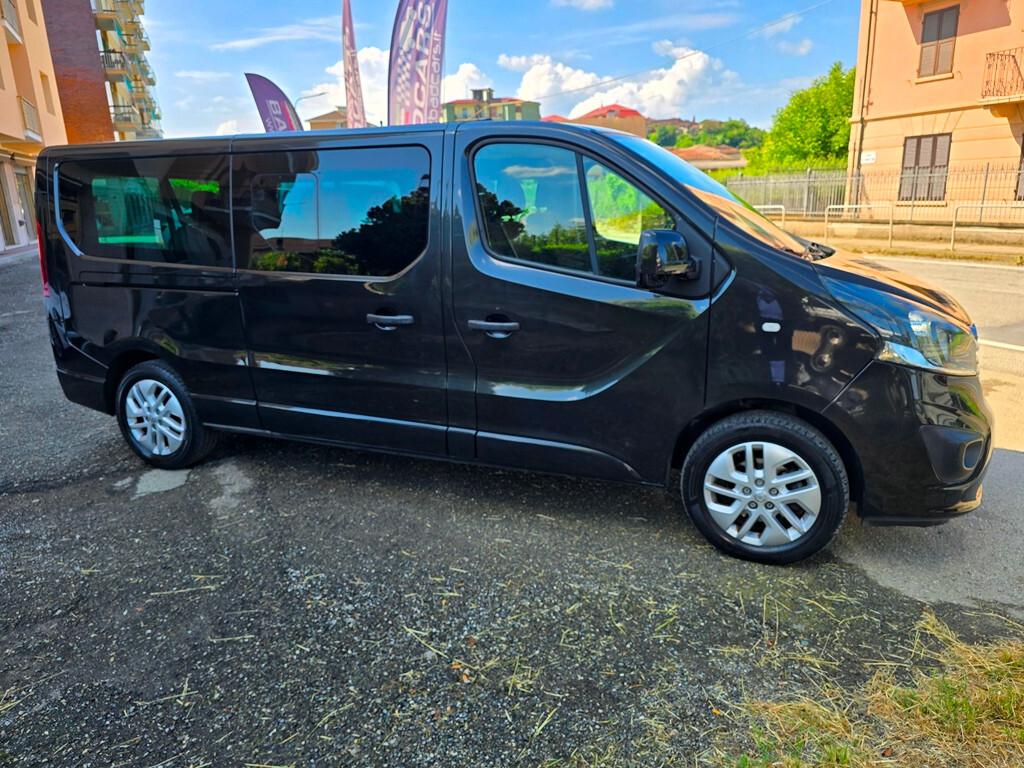 Opel Vivaro 1.6 BITDI 140CV PASSENGER 9 POSTI