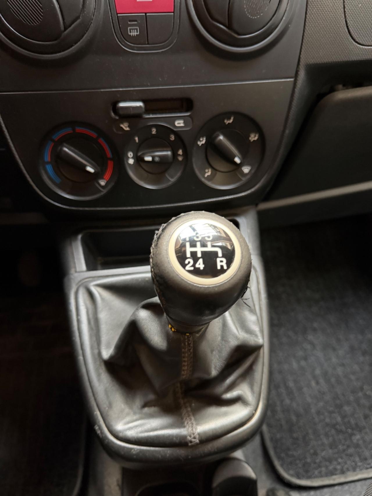 Fiat Qubo 1.4 Neopatentati Euro 5