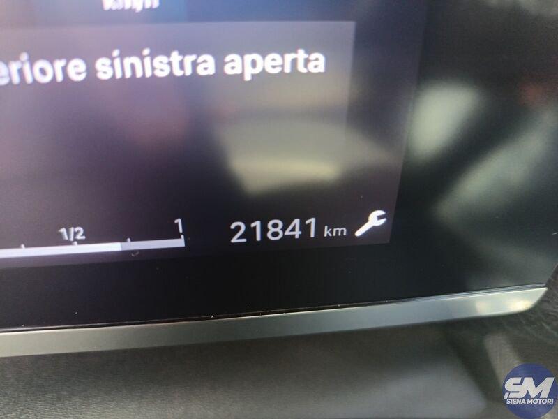 Citroën C4 HYBRID 136 e-DCS6 Max