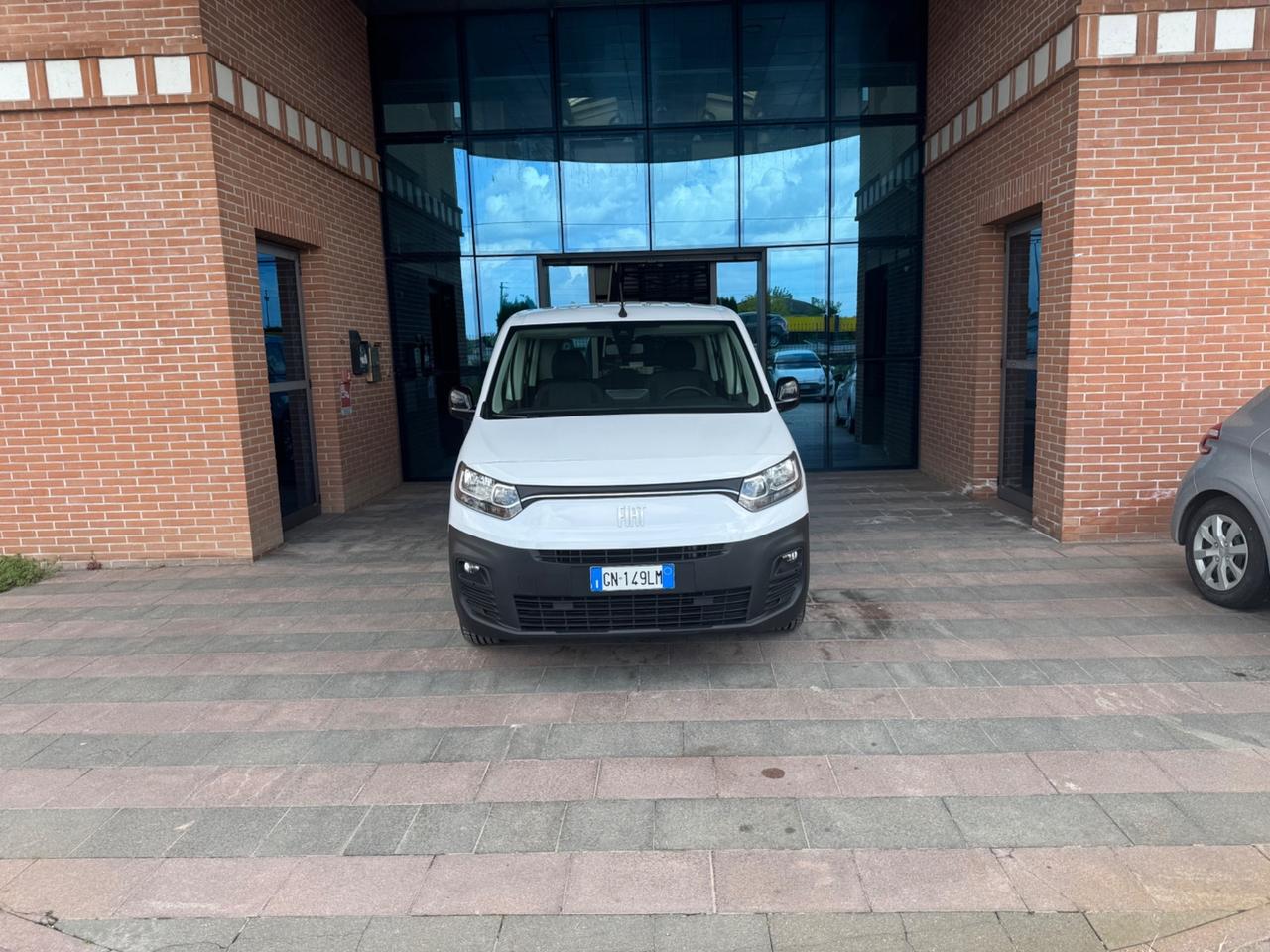 Fiat Doblo Doblò 1.6 MJT 105CV S&S PC Combi N1 Lounge. 5 posti
