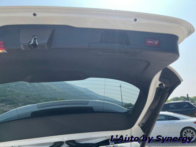 MERCEDES-BENZ B 180 d Automatic Premium