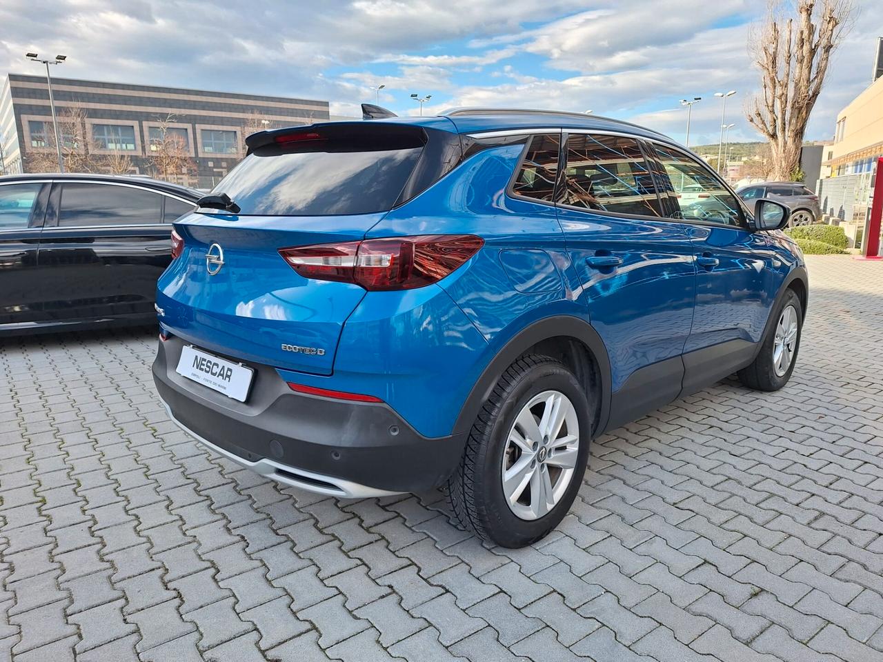 Opel Grandland X 1.5 diesel Ecotec Business X NEOPATENTATI IVA ESPOSTA