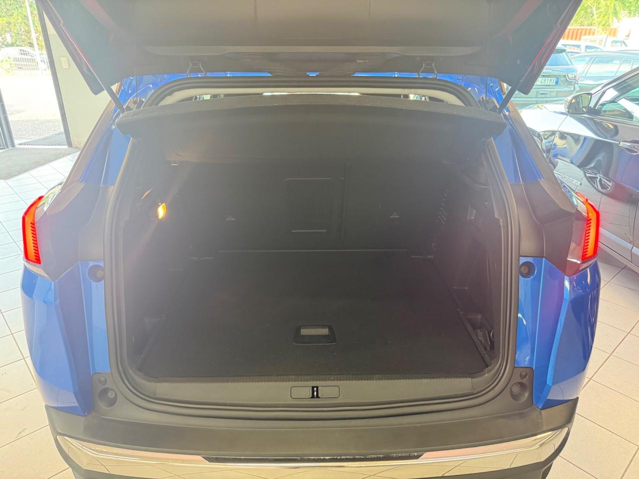 Peugeot 3008 BlueHDi 130 S&S EAT8 Allure