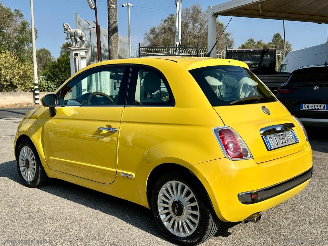 FIAT 500 1.2 Lounge
