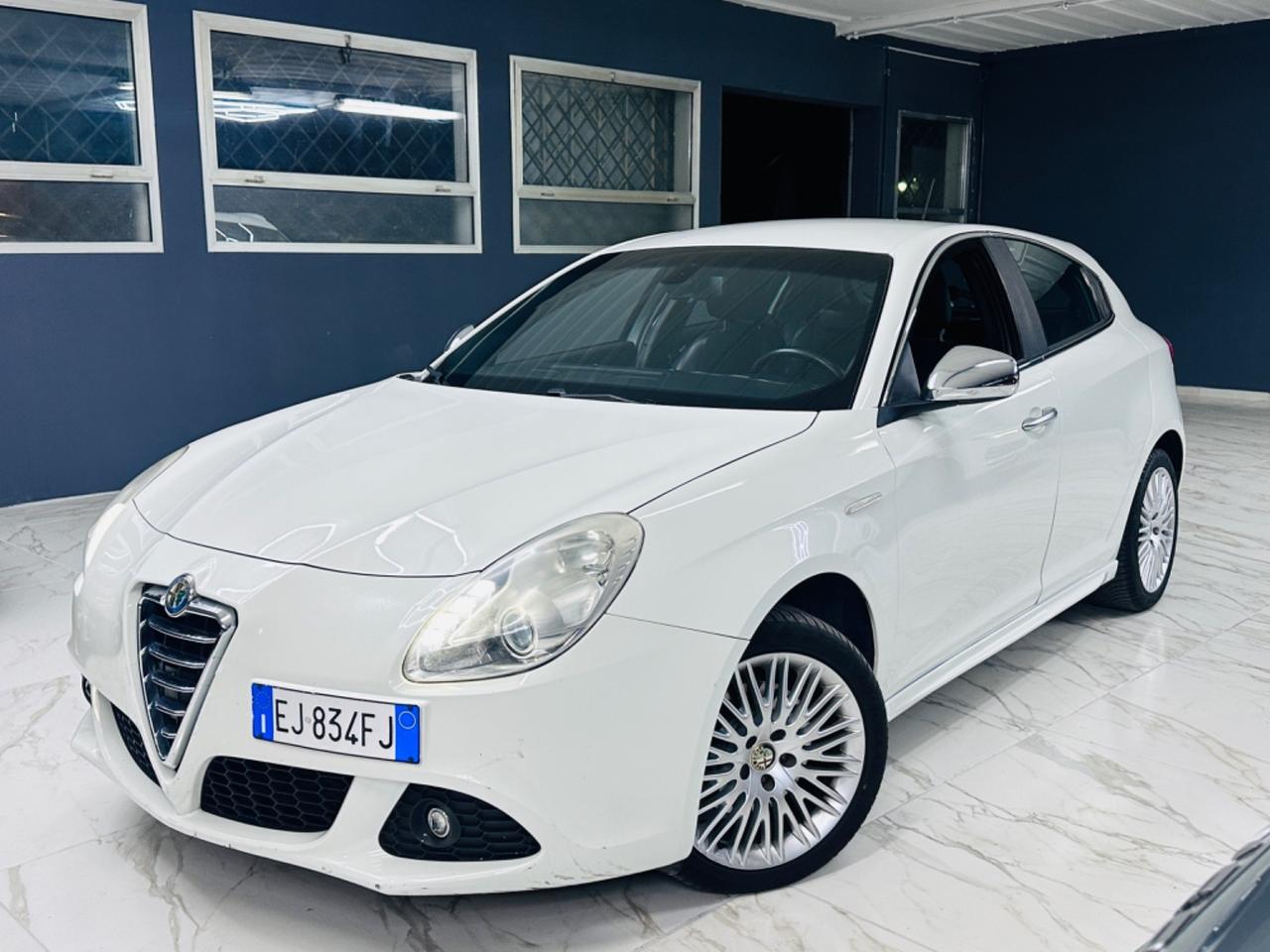 Alfa Romeo Giulietta 2.0 JTDm-2 140 CV Distinctive