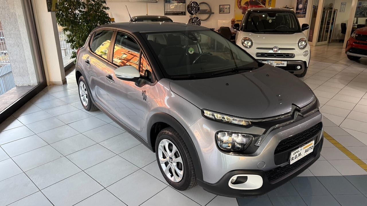 Citroen C3 Citroën 1.2 BENZ/GPL Versione You!