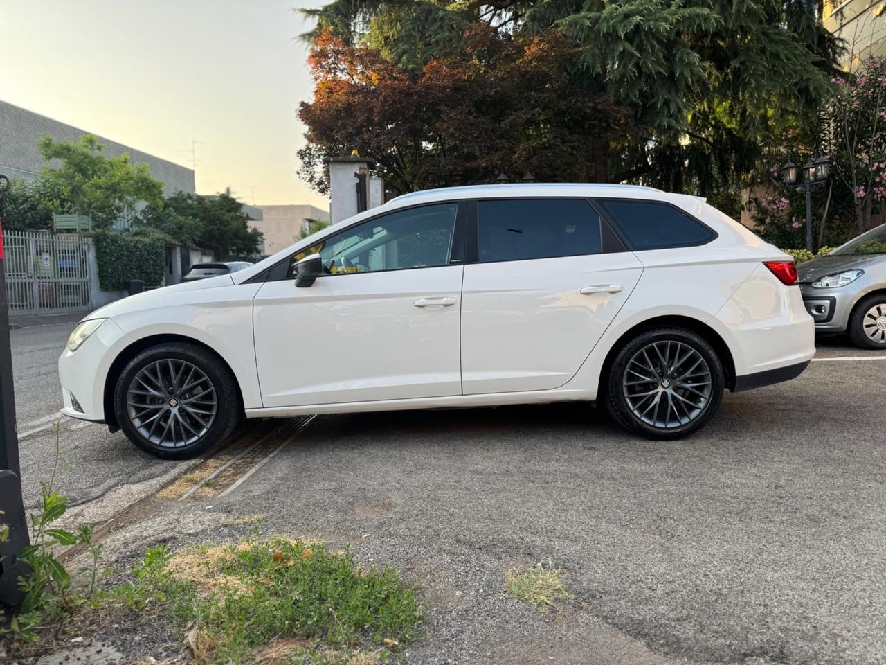 Seat Leon 1.4 TGI DSG ST Business HIGH