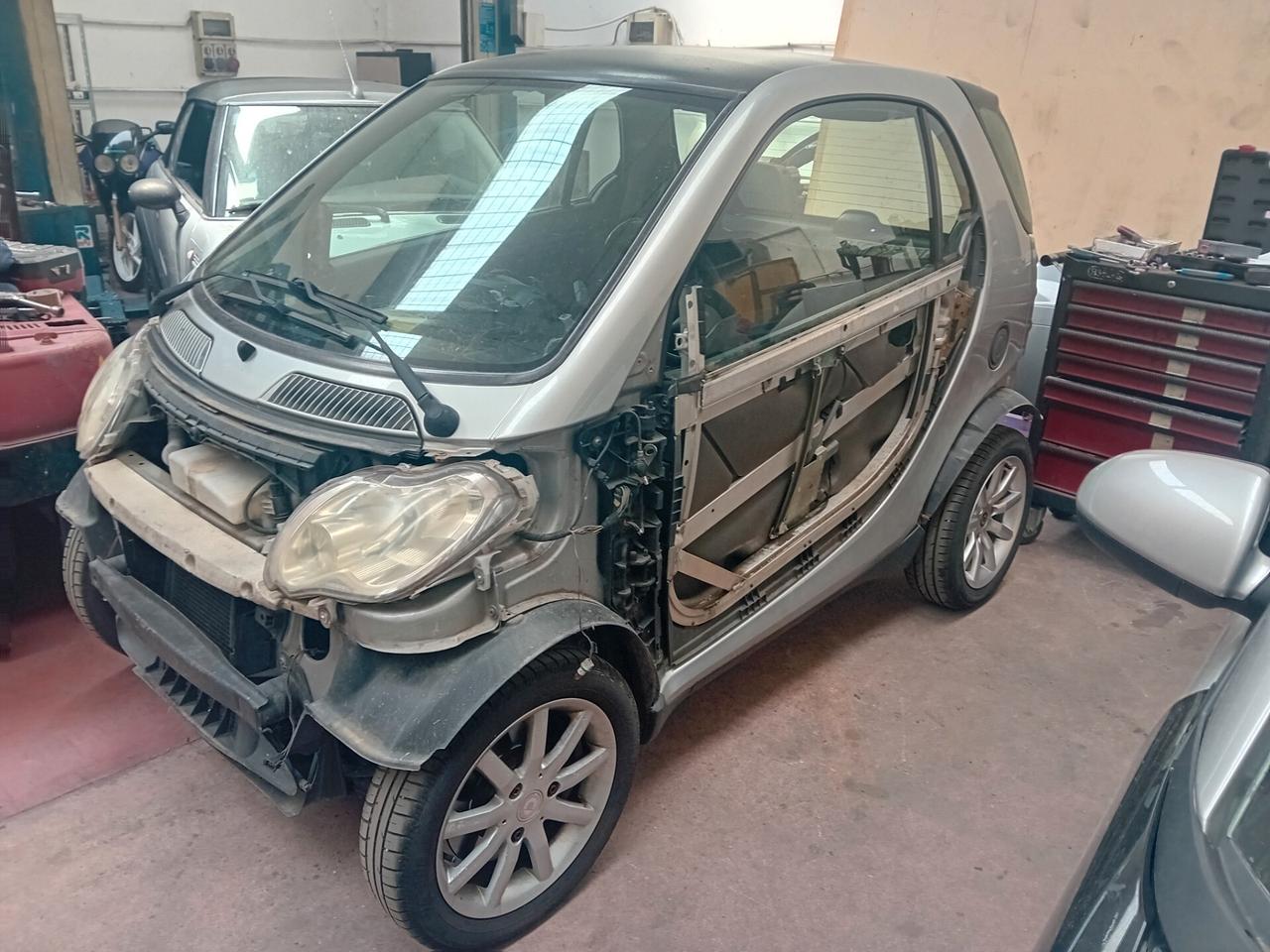 SMART 2005 DA RIGENERARE E PERSONALIZZARE