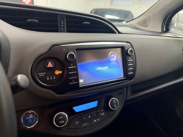 TOYOTA Yaris 1.5 Hybrid 5 porte Business