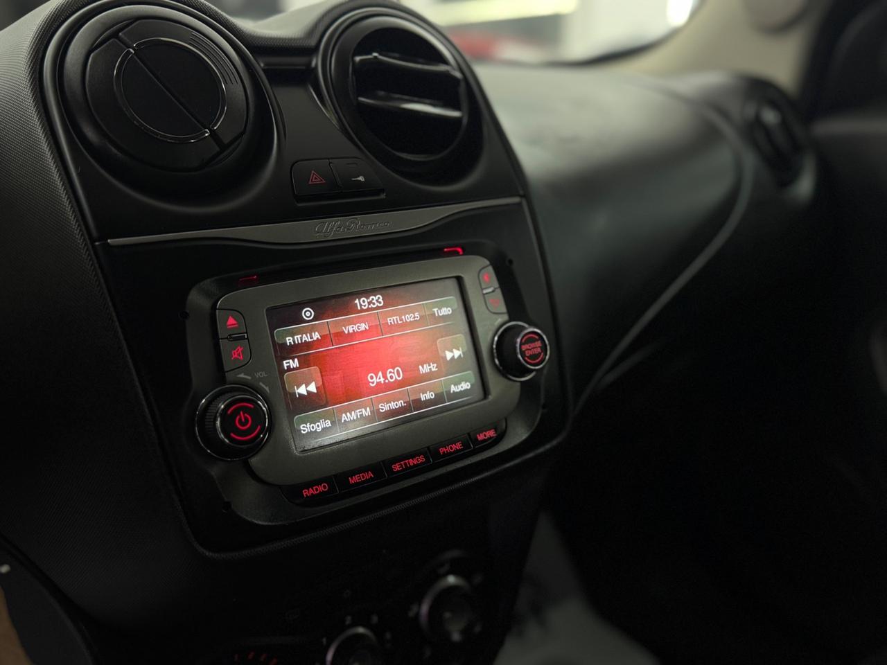 Alfa Romeo MiTo 1.3 85CV Distinctive