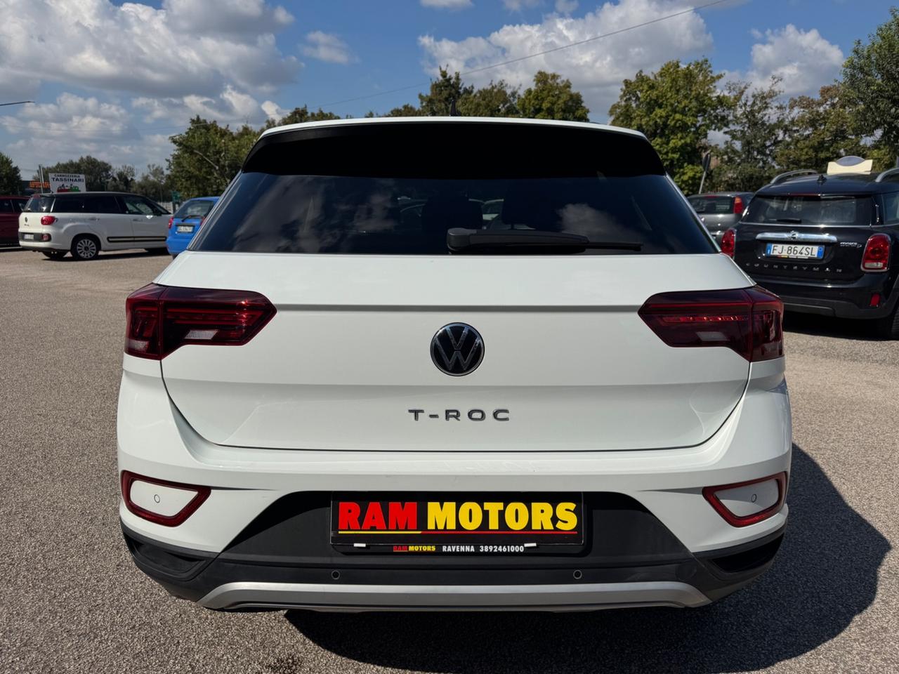 Volkswagen T-Roc 1.0 TSI Style ADATTA A NEOPTANTATI