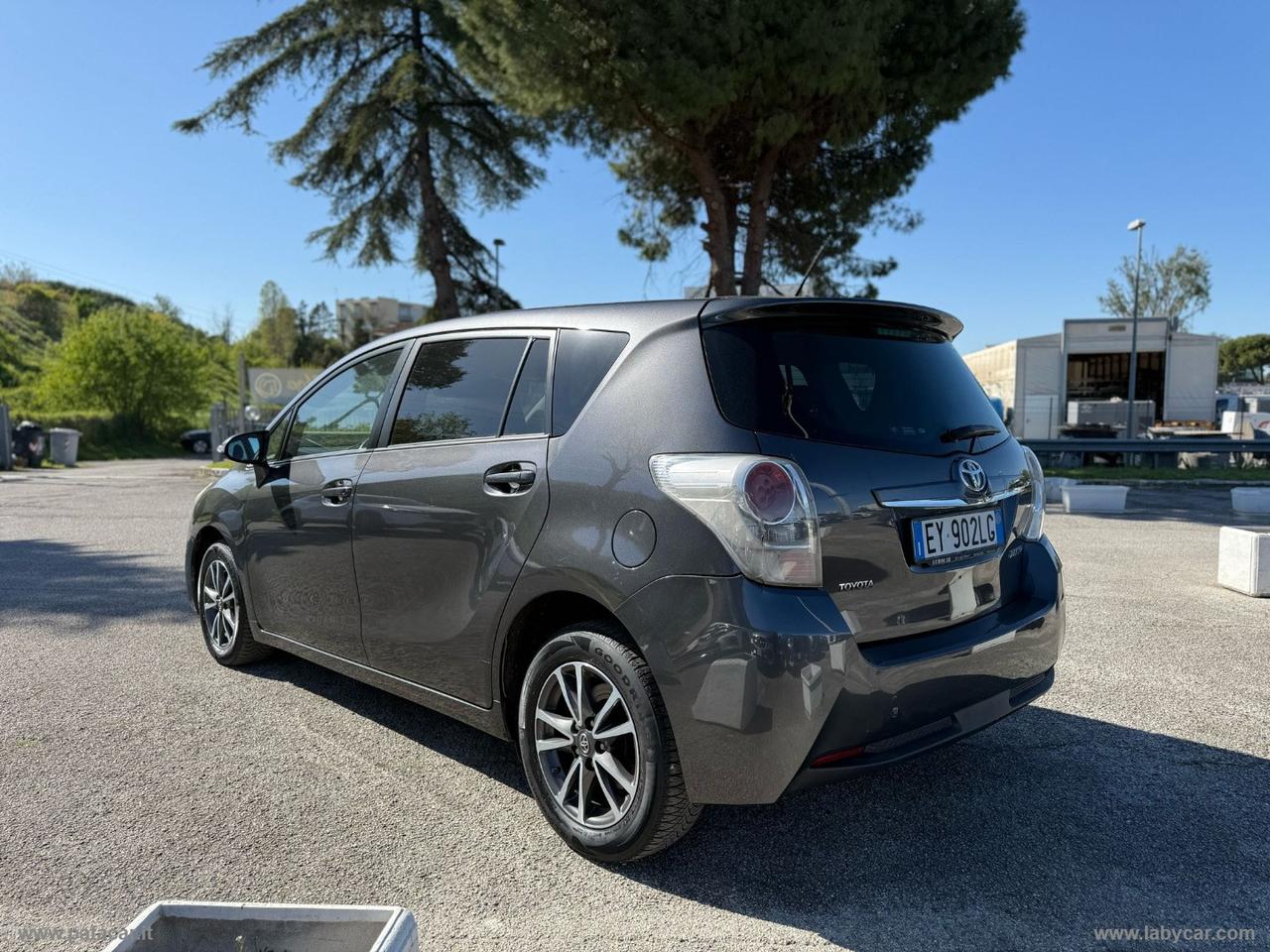 TOYOTA Verso 1.6 D-4D Style 7 posti