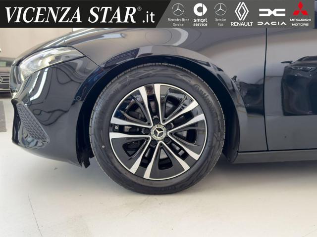 MERCEDES-BENZ A 180 d SPORT AUTOMATIC