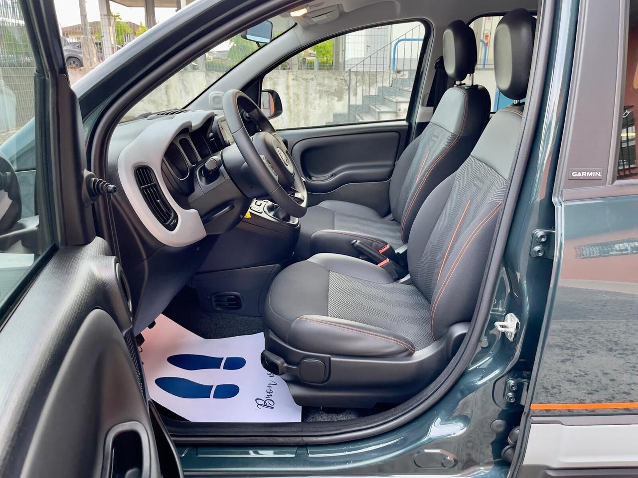 Fiat Panda 1.0 Hybrid Garmin