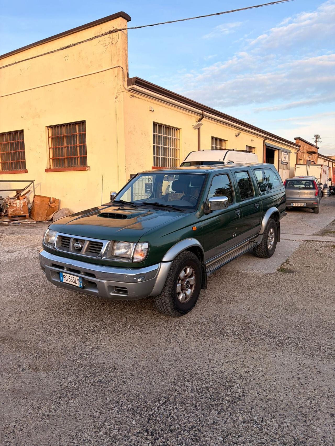 Nissan NAVARA 2.5 AUTOCARRO 5 POSTI-1999