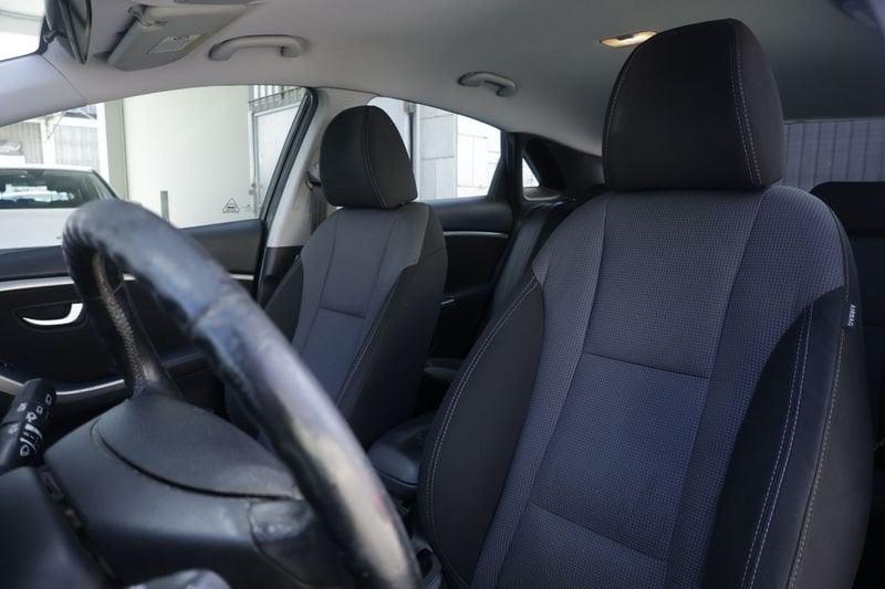 Hyundai i30 Hyundai i30 1.6 CRDi 5p. Comfort Unicoproprietario