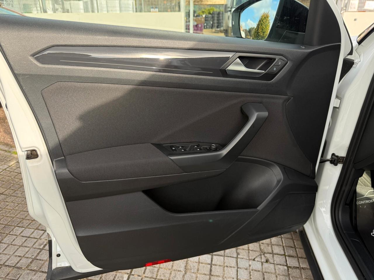 VOLKSWAGEN T ROC FULL - PROMO