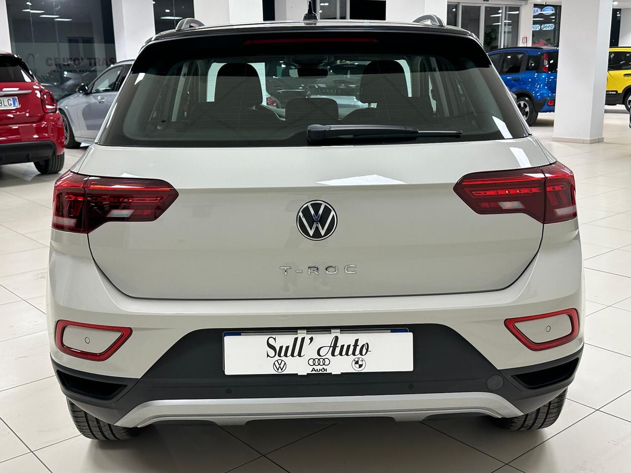 Volkswagen T-Roc 1.0 TSI 110 CV Life - 2023