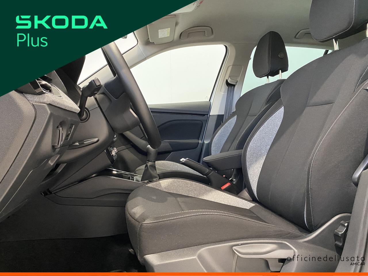 Skoda Kamiq 1.0 tsi 115cv black dots